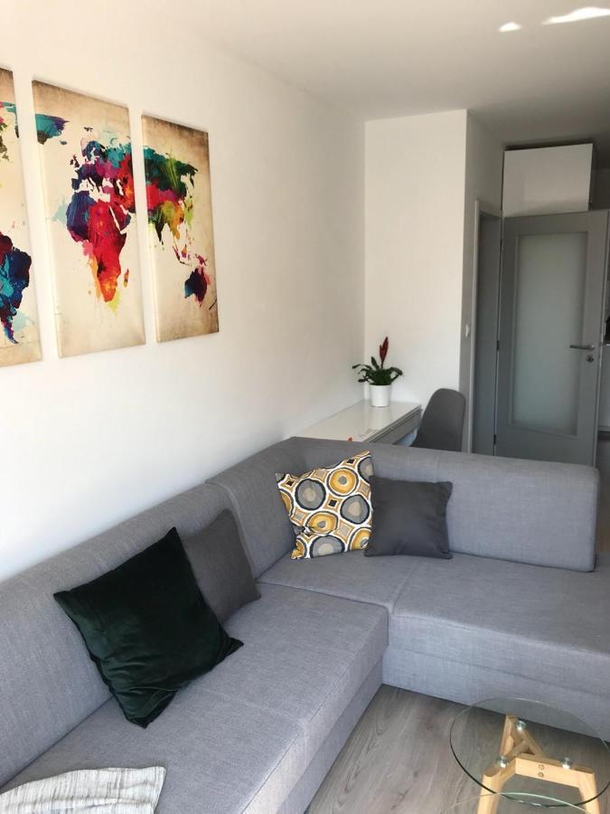 Samorin Modern Apartmens Private Parking - Air Conditioning ภายนอก รูปภาพ